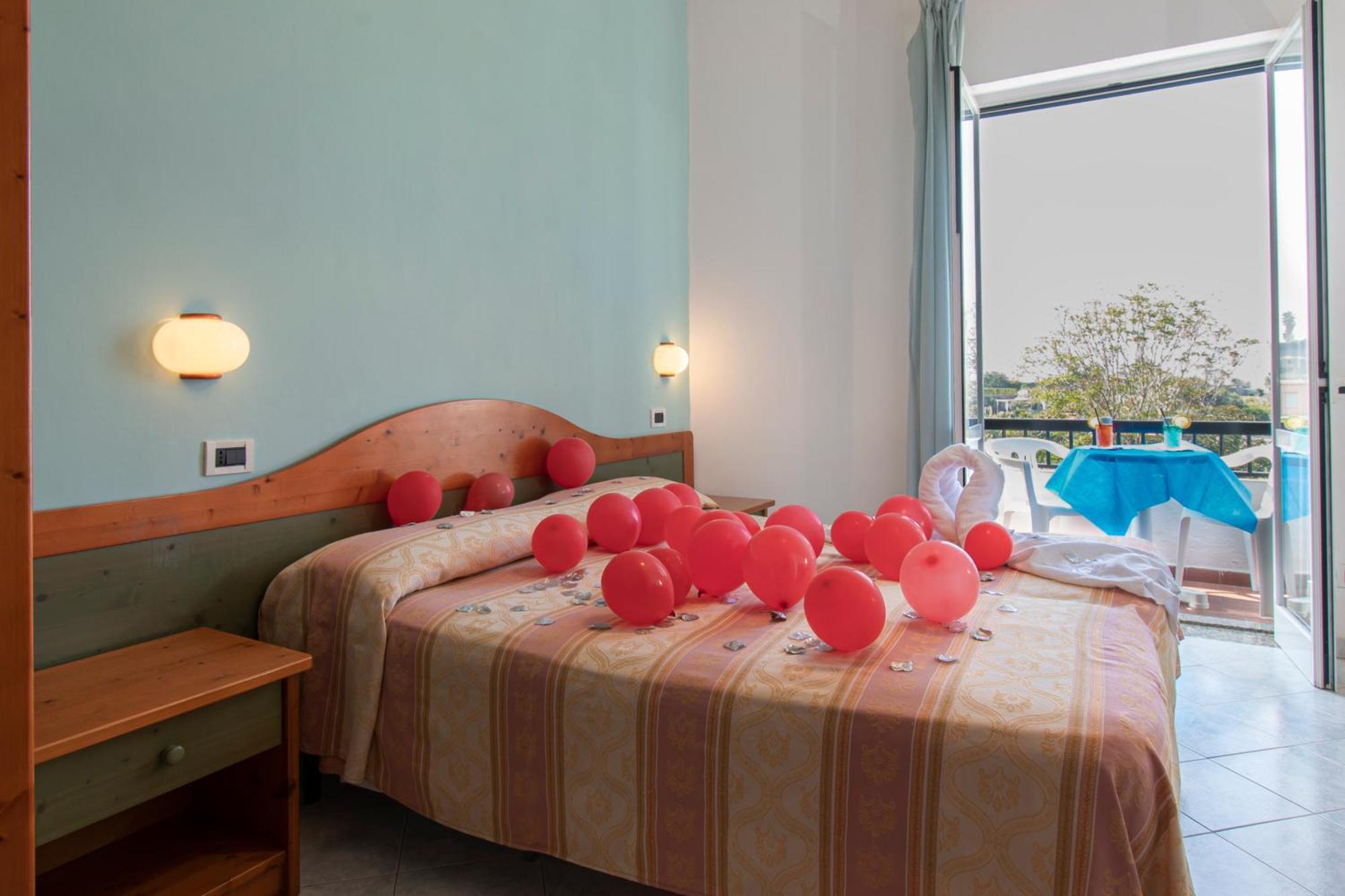 Victoria Park Resort Ischia Buitenkant foto