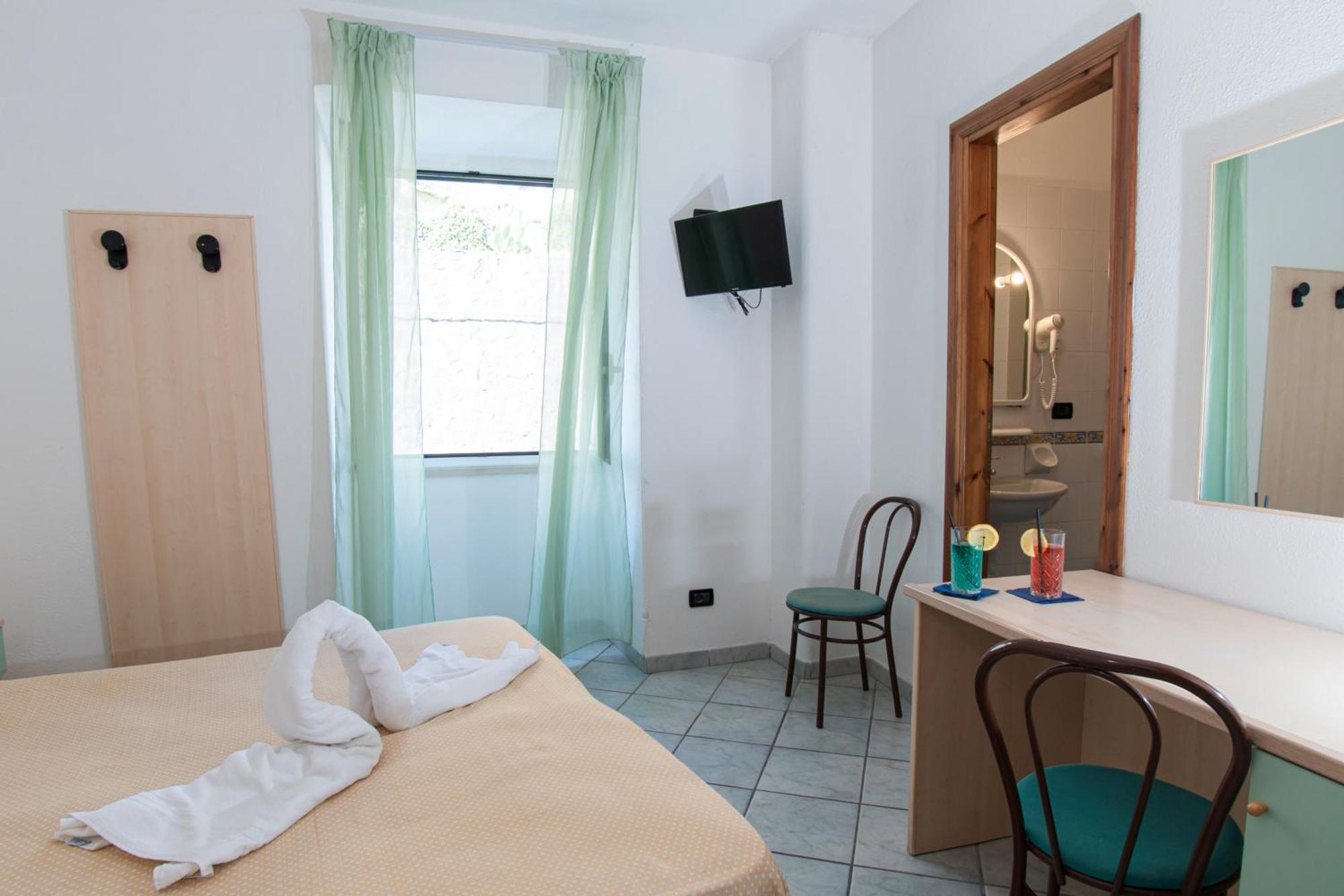 Victoria Park Resort Ischia Buitenkant foto