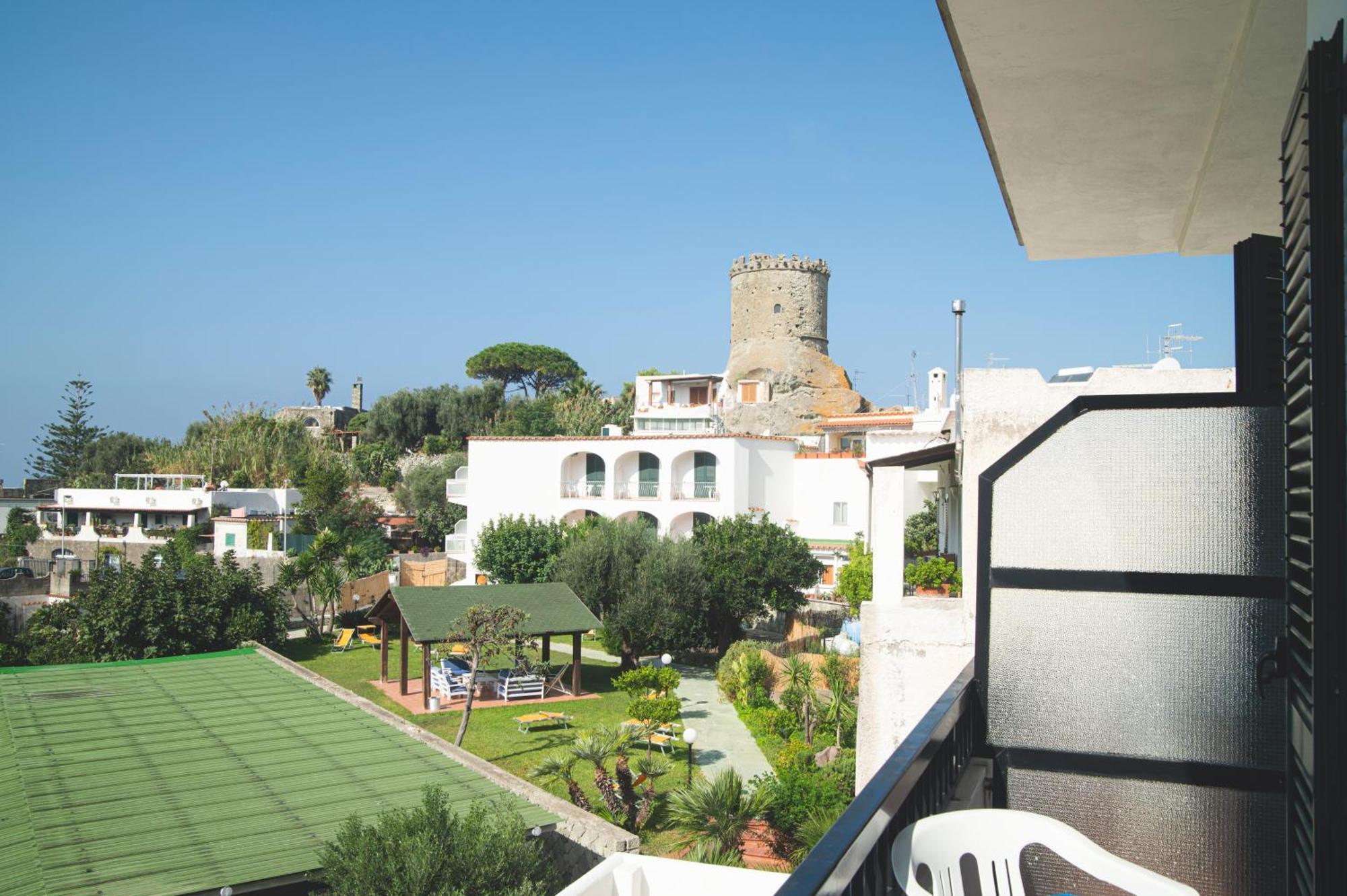 Victoria Park Resort Ischia Buitenkant foto