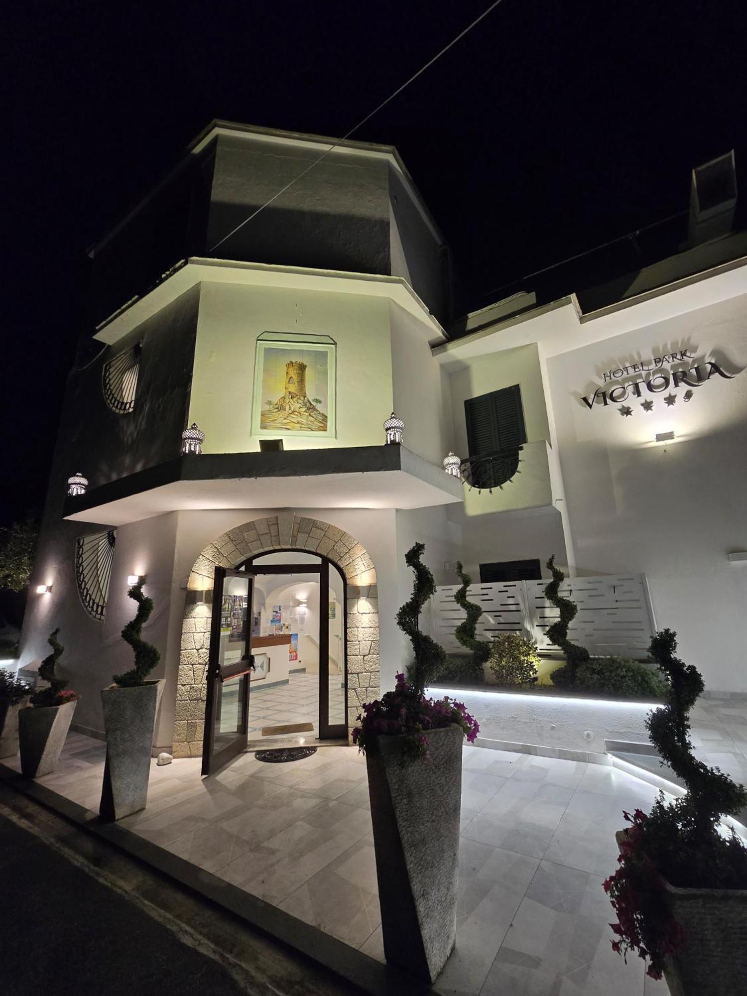Victoria Park Resort Ischia Buitenkant foto