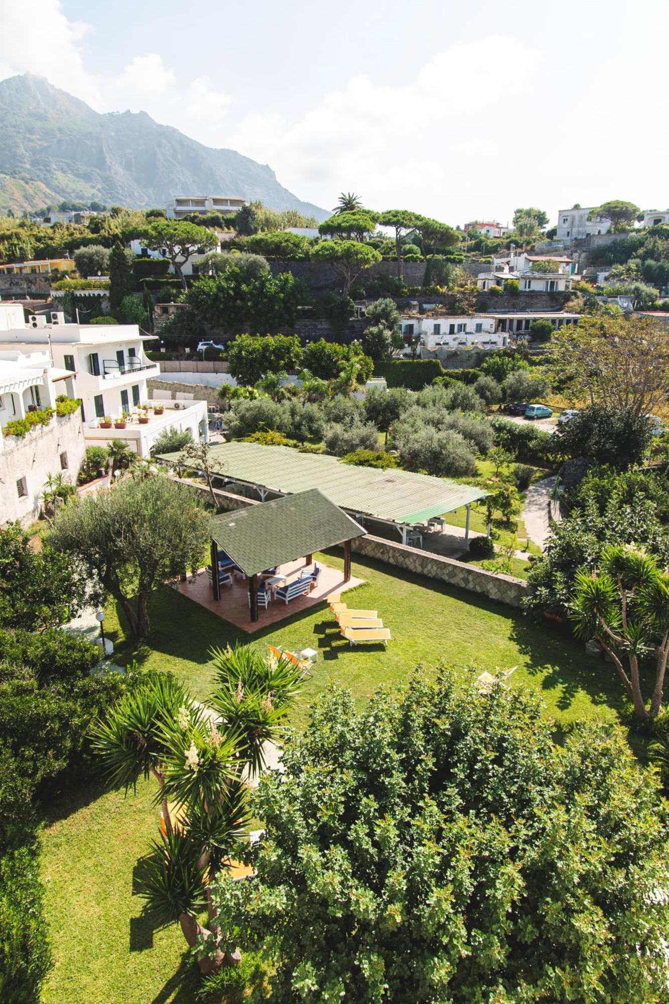 Victoria Park Resort Ischia Buitenkant foto